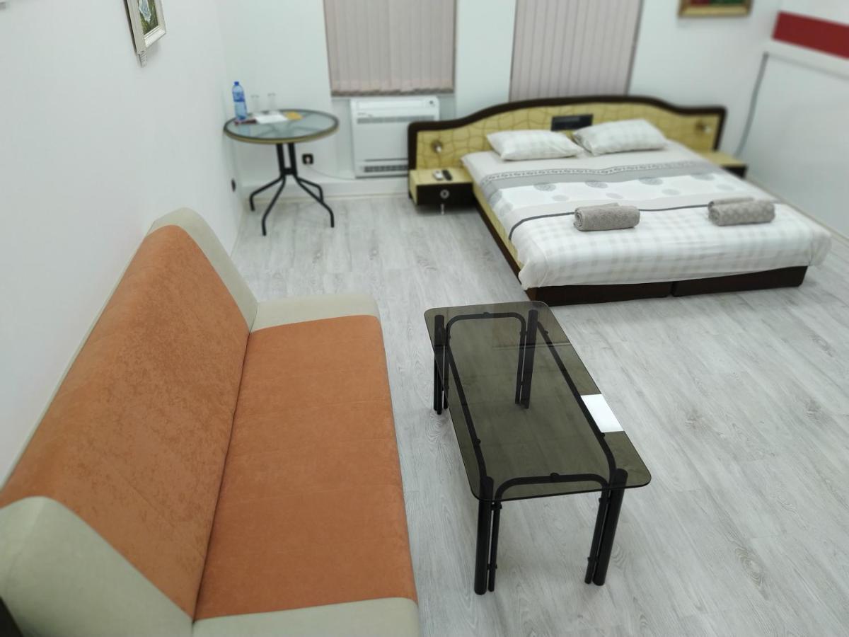 Guest Rooms Opera Plovdiv Exteriér fotografie
